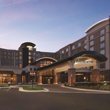 Embassy Suites Springfield Esterno foto