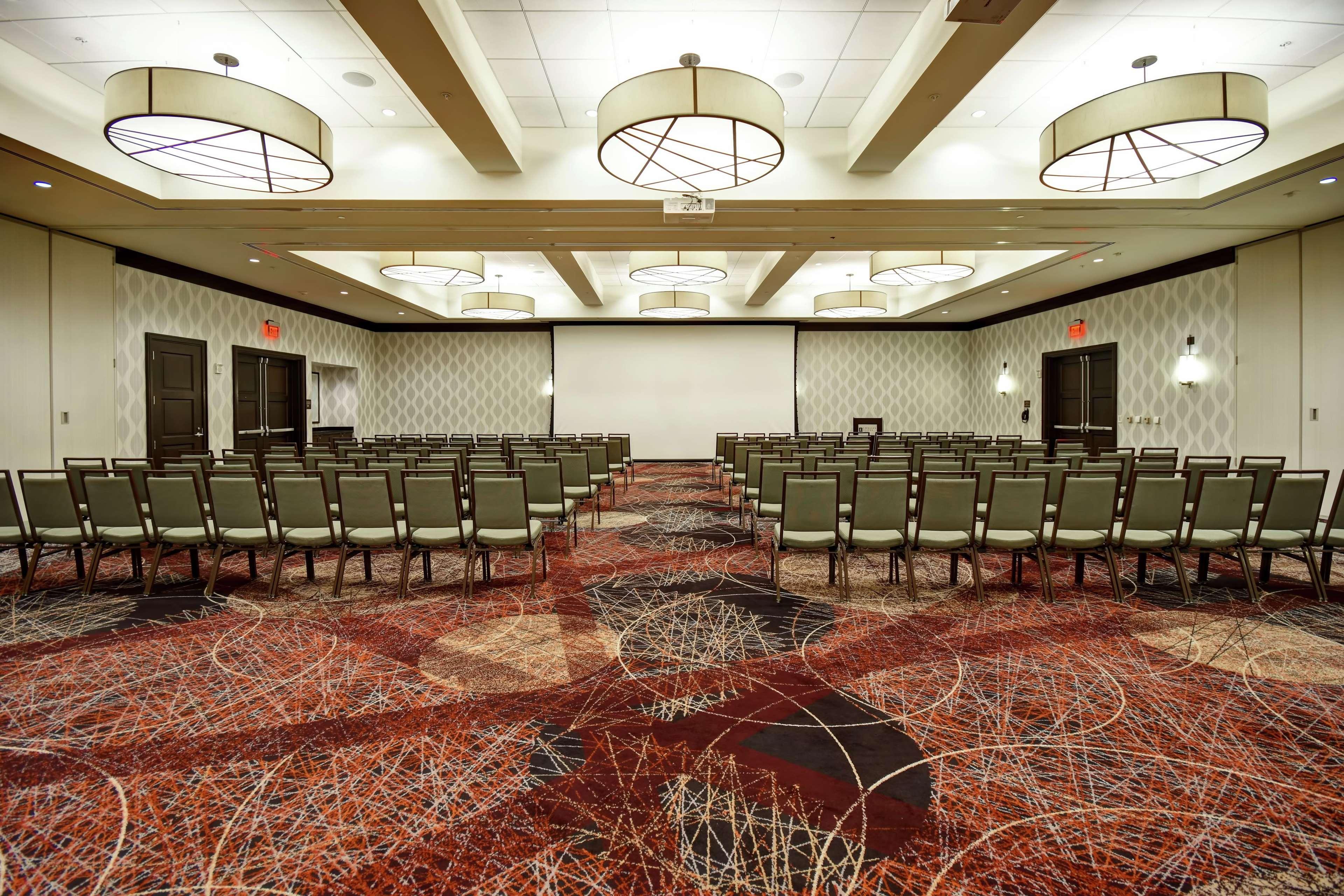 Embassy Suites Springfield Esterno foto