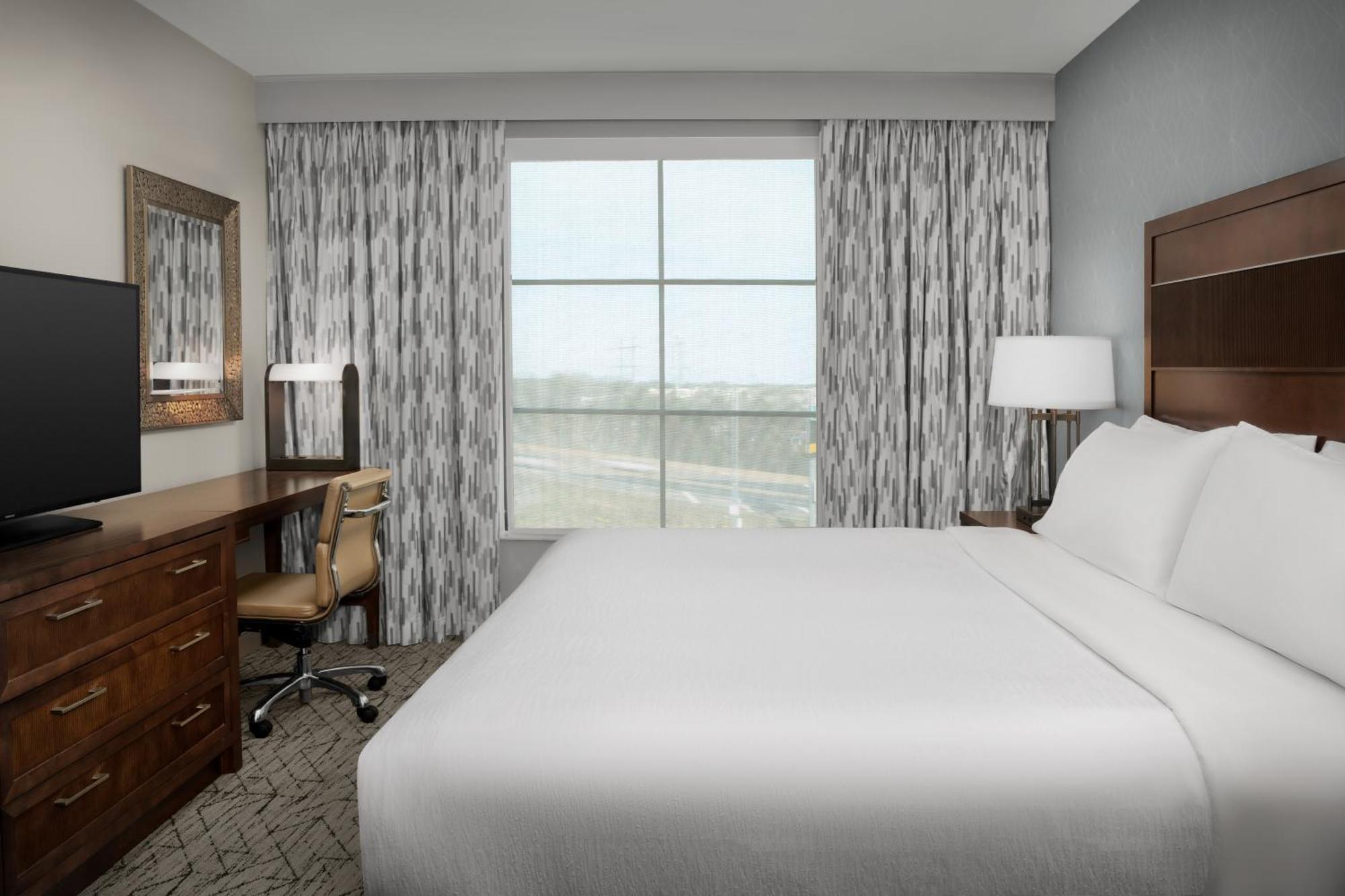 Embassy Suites Springfield Camera foto